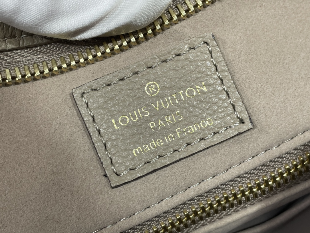 Louis Vuitton Satchel Bags